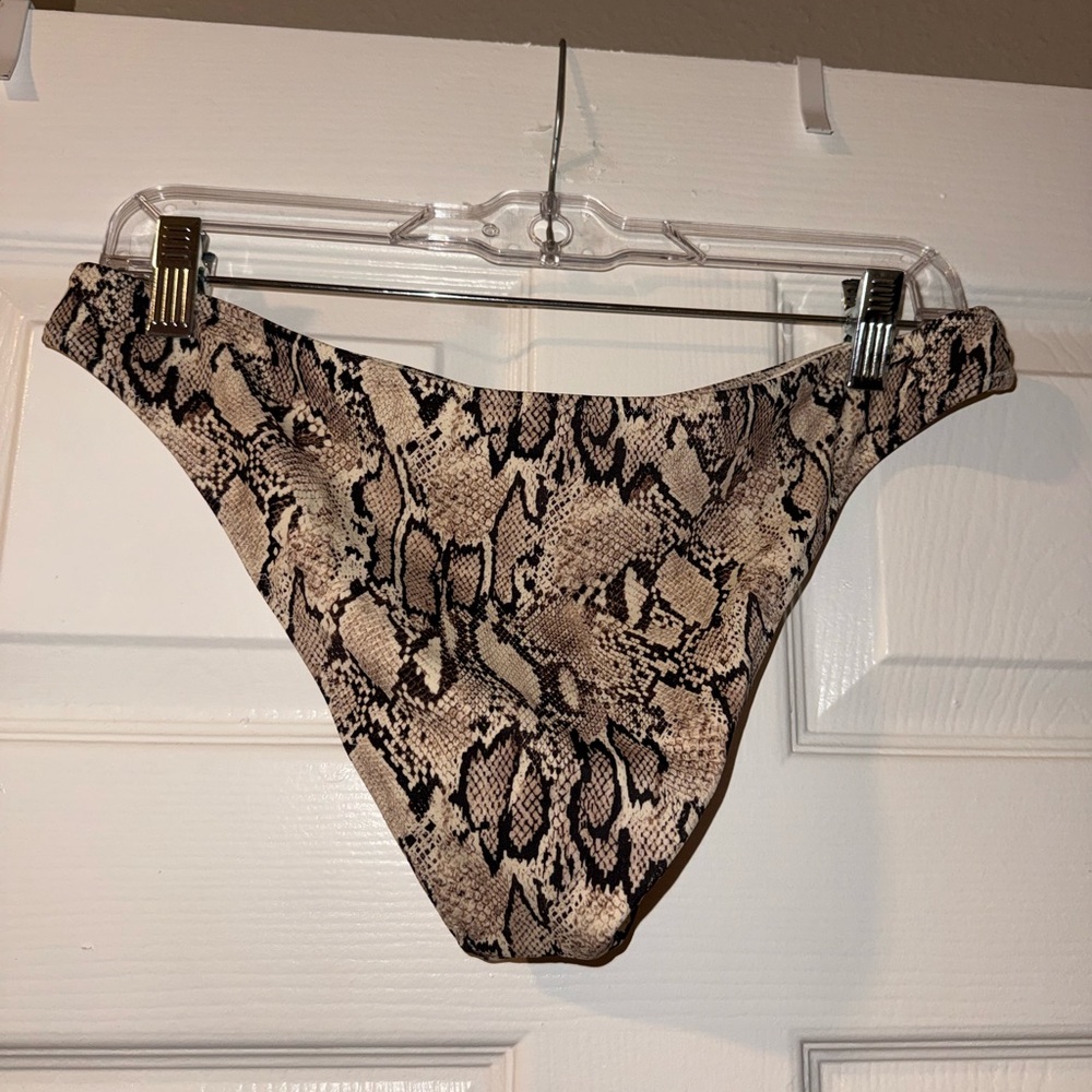 Shade & Shore Snake Print Balconette Bralette Mid Rise Bikini - 34DD Size M - Picture 11 of 11